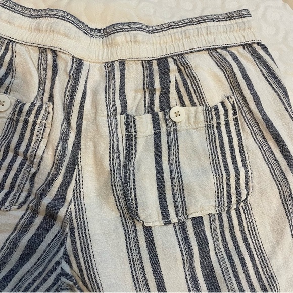 Vintage Linen Blend Faded Glory Striped Cream and Navy Women's Shorts Size 8 - Picture 8 of 8